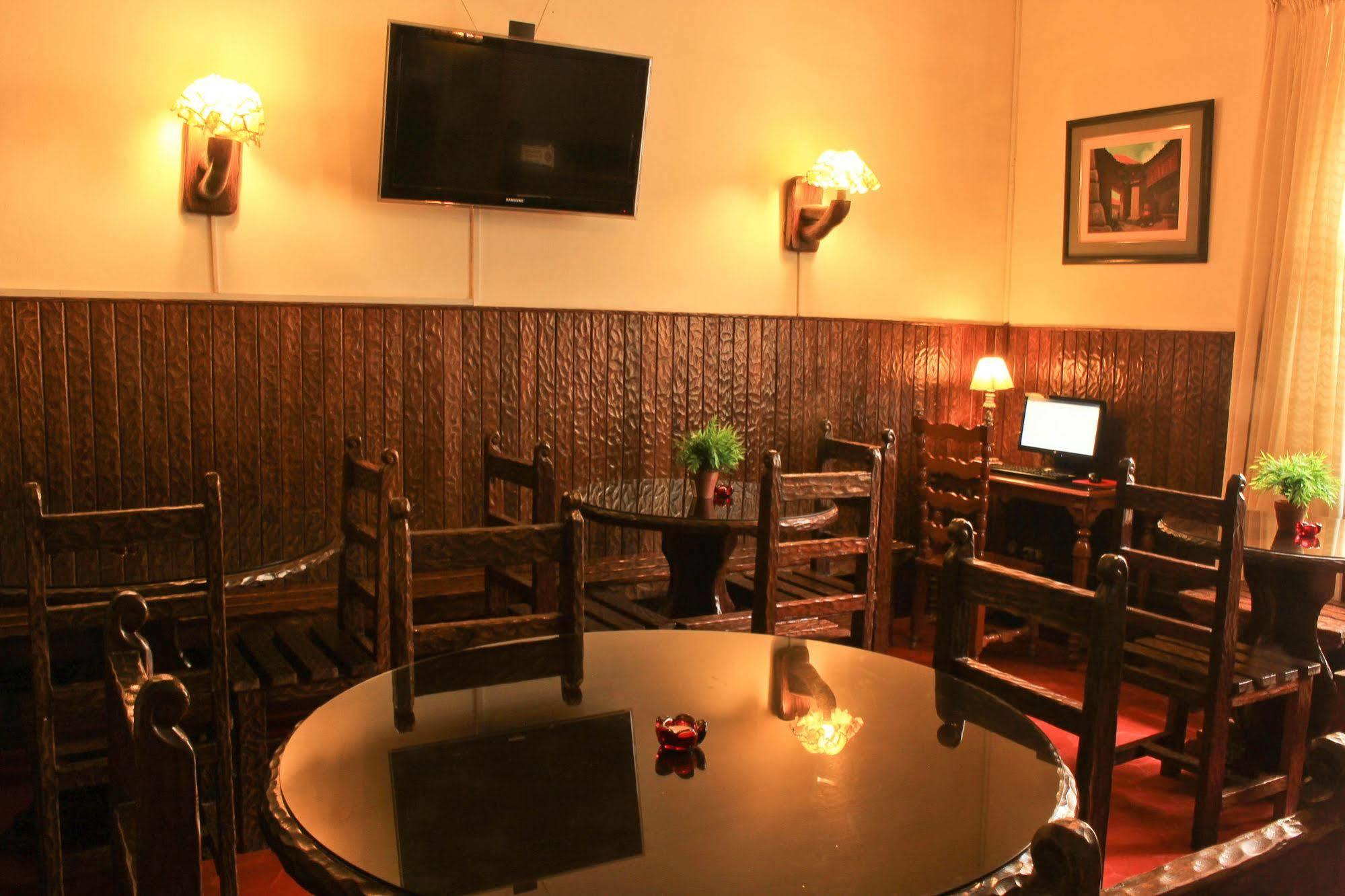 بيت شباب Casa Porta ليما المظهر الخارجي الصورة